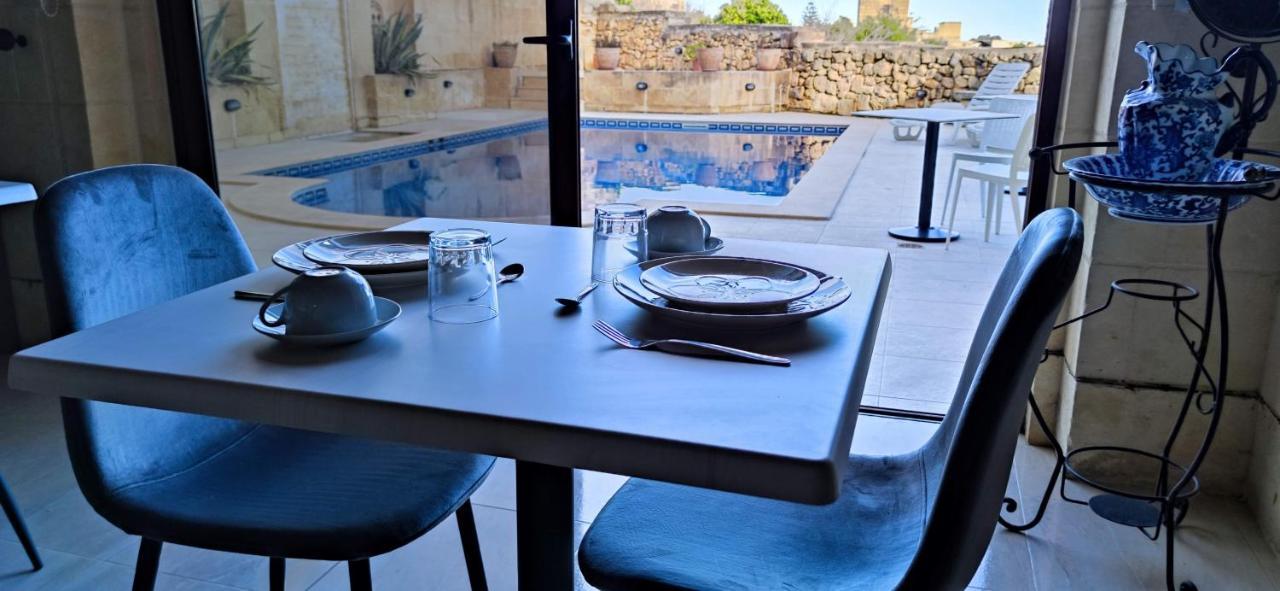 Warda Accommodation Xewkija Esterno foto