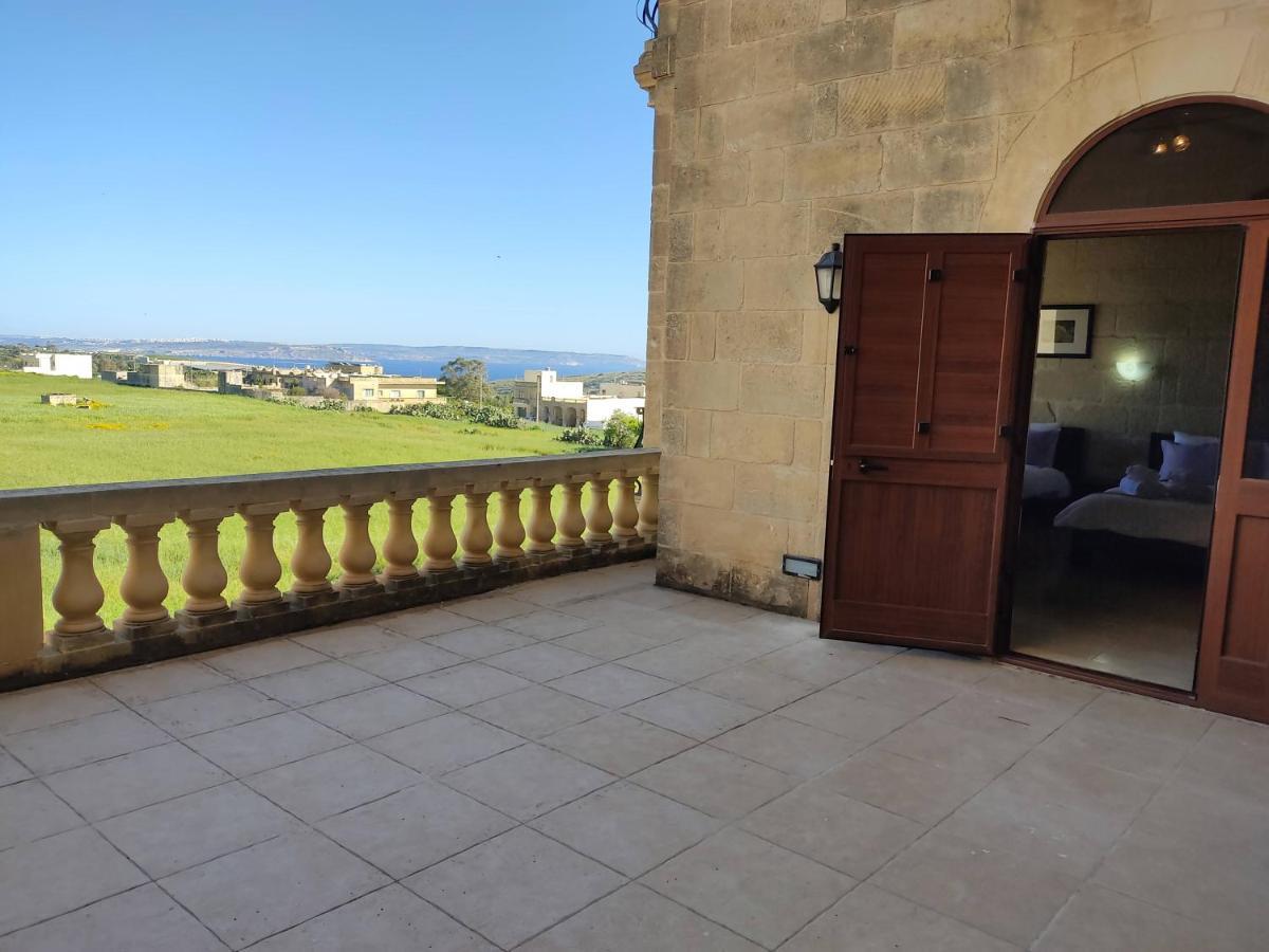 Warda Accommodation Xewkija Esterno foto